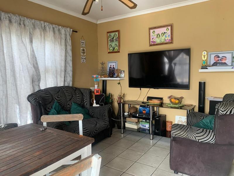 2 Bedroom Property for Sale in Heather Park Western Cape